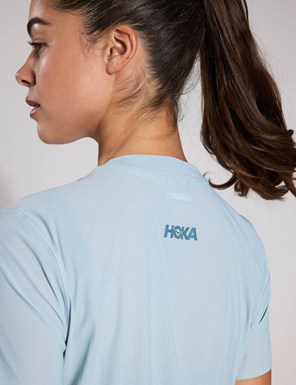 HOKA Airolite Run Top - Druzyimage3- The Sports Edit