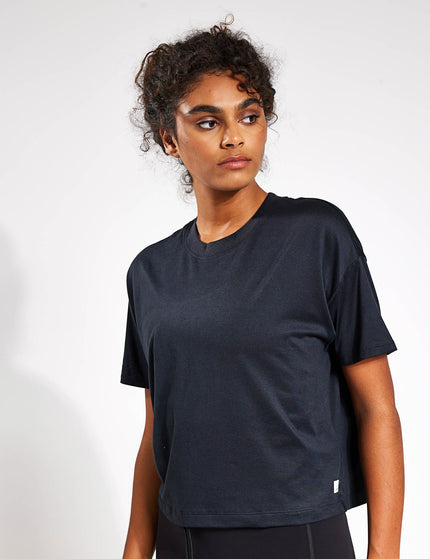 Vuori Energy Tee - Black Heatherimage1- The Sports Edit