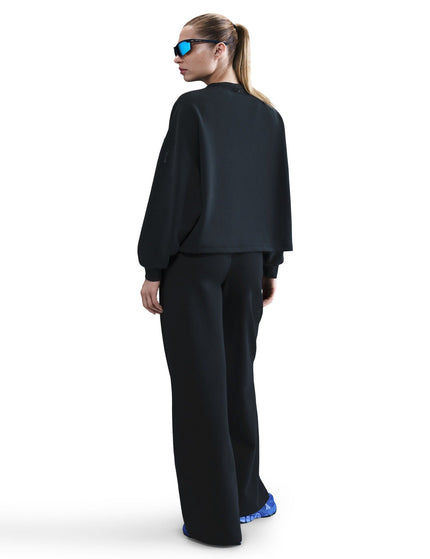 Nike 24.7 ImpossiblySoft Dri-FIT Loose Flared Pants - Black/Dark Smoke Greyimage4- The Sports Edit
