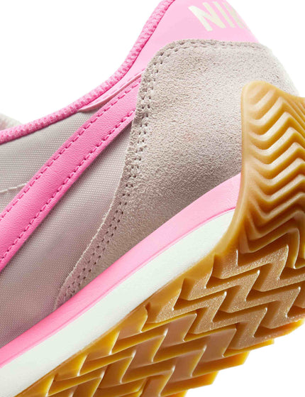 Nike Pacific Shoes - Silt Red/Pink Spell/Sail/Gum Light Brownimage7- The Sports Edit