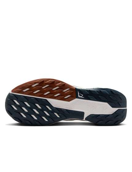 Nike Pegasus Trail 5 Shoes - Summit White/Armory Navy/Football Greyimage7- The Sports Edit