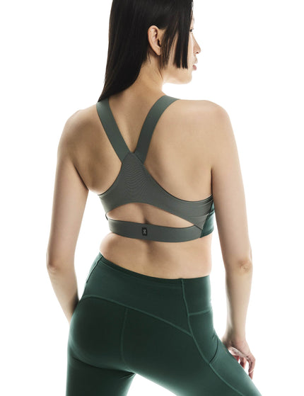 ON Running Performance Flex Bra - Spirulina/Oliveimage2- The Sports Edit